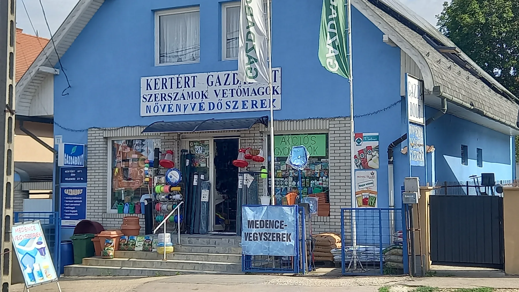 A Kertért Gazdabolt üzlete Érden